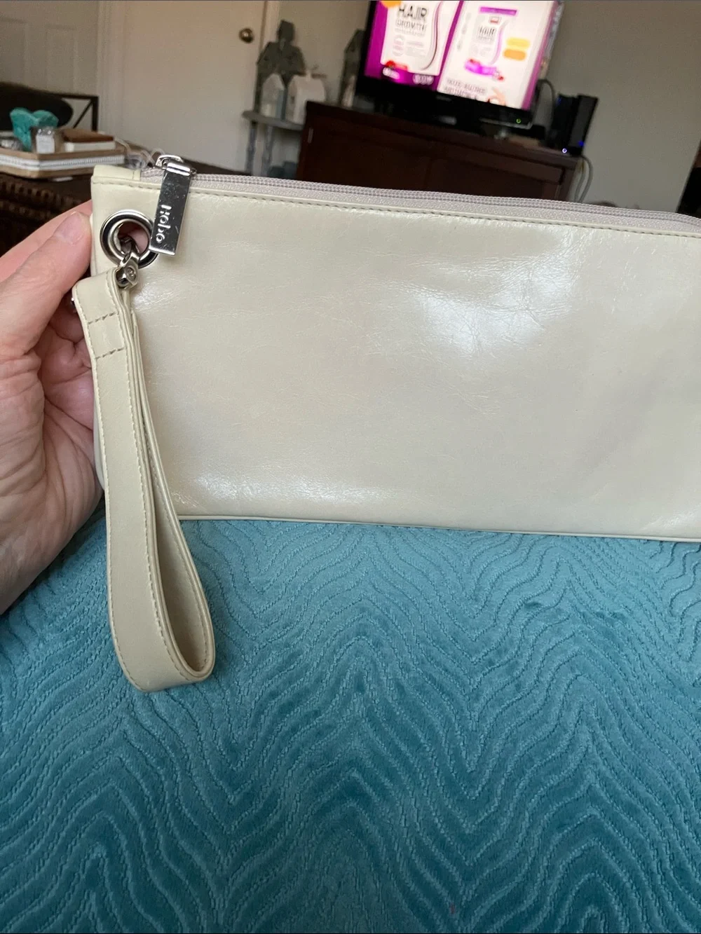 HOBO Cream Leather Wristlet Clutch - Picture 2 of 11